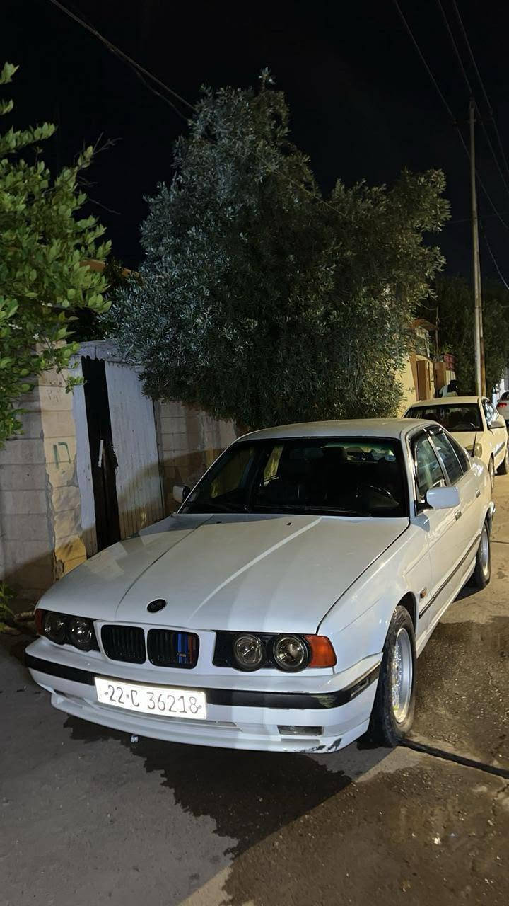 بي ام 525 موديل 1991 ويل خليه جديد تواير جديد مصبوغه حزام كير ومحرك اب شرط العنوان الموصل للستفسار خاص *********** بي وتساب
