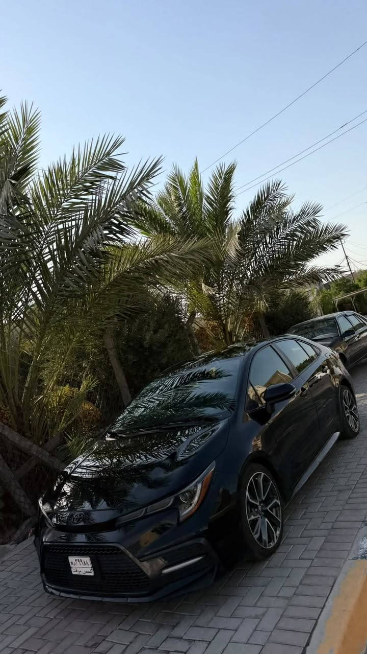 سلام عليكم شباب كورلا 2022 رياضي فول عدا الفقحه بدون رقم مكينه 2000بانزين ماشيه 47 حادثه خلفي مكفوله دواخل شواصي و من الصبغ والتبديل فقط الحوض مفتوح قياطين وبنط ومبدل بلادي السعر 125 للتواصل *********** وجميع الصور موجوده بالمنشور
