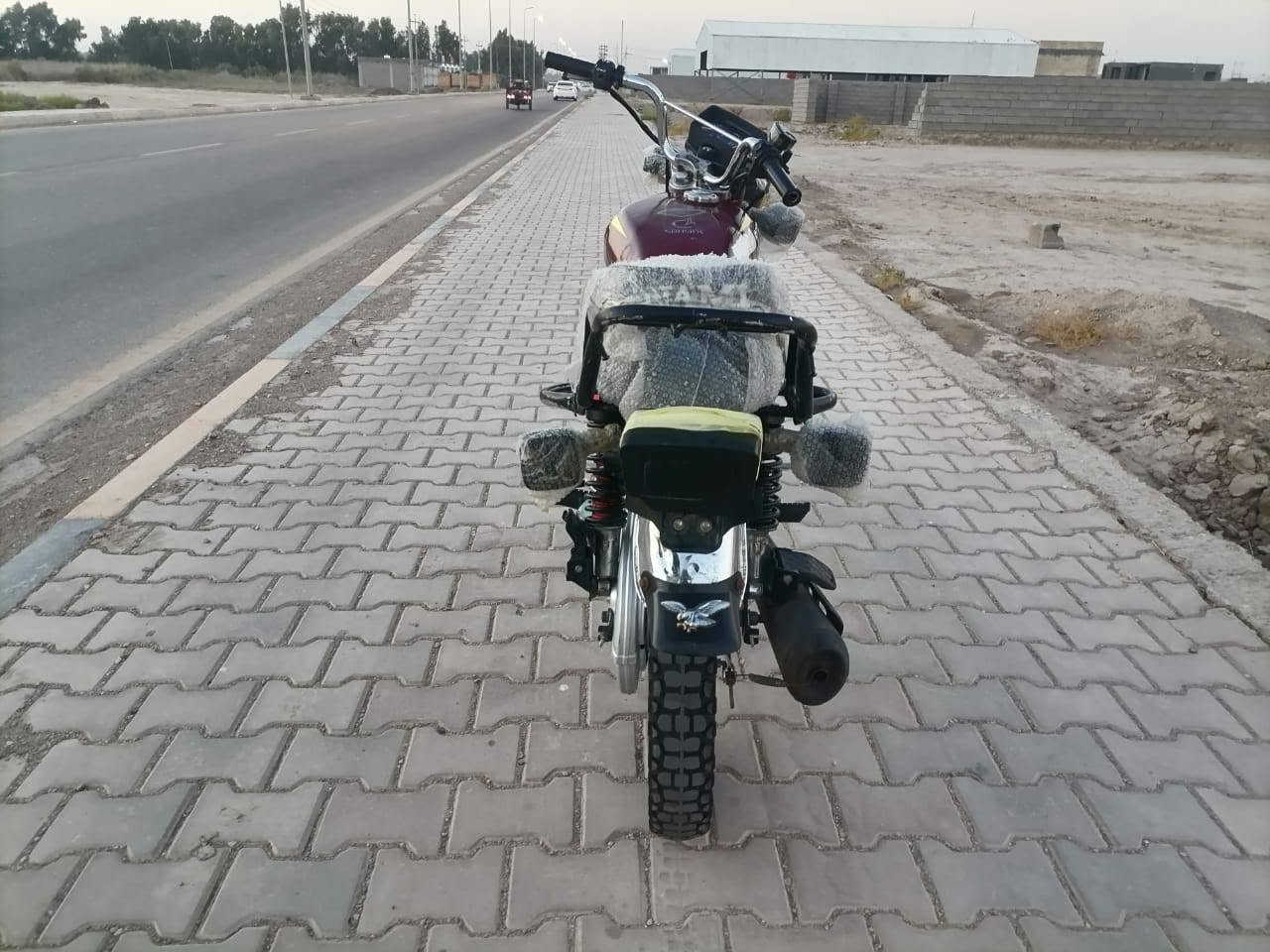 سلام عليكم دراجه لل بيع وراق موديل 2024سعر 600وبيها مجال***********
