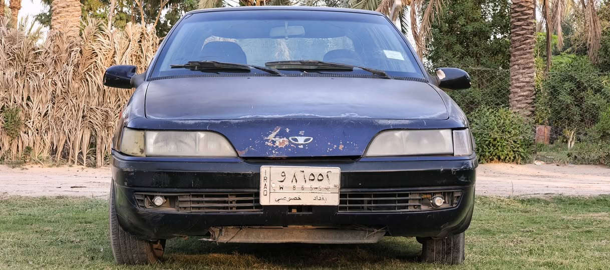 سلام عليكم
اسبرو 95
رقم بغداد بإسمي 
محرك 2000 مفتوح 
گير عادي
بلادي ما عدا باب وحده 
28 مجالها بسيط
مكانها جبله
***********
