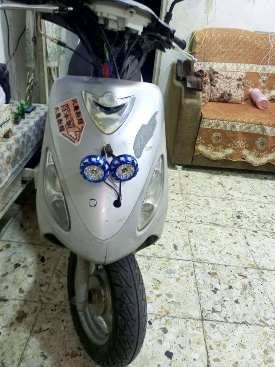 دراجة ماكس رمبة ما مفتوح برغي بيها نظافتها شوفة عينك كهربائيات شغالة هندر دوسة وحدة السعر 450 للتواصل واتساب ***********
