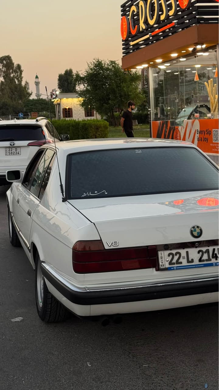 bmw 730 1991 محرك فل كير تبريد شرط سنوية جديدة بطاقة بانزين صبغ جمالية بدون ضربة 
*********** للبيع او مراوس كركوك, العراق
