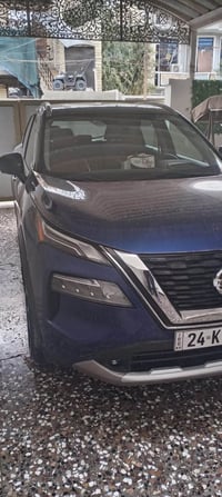 نيسان روج للبيع  ماشية 130 الف كيلو  مكينة 2.5 المرغوب نسخة بلاتينيوم ...