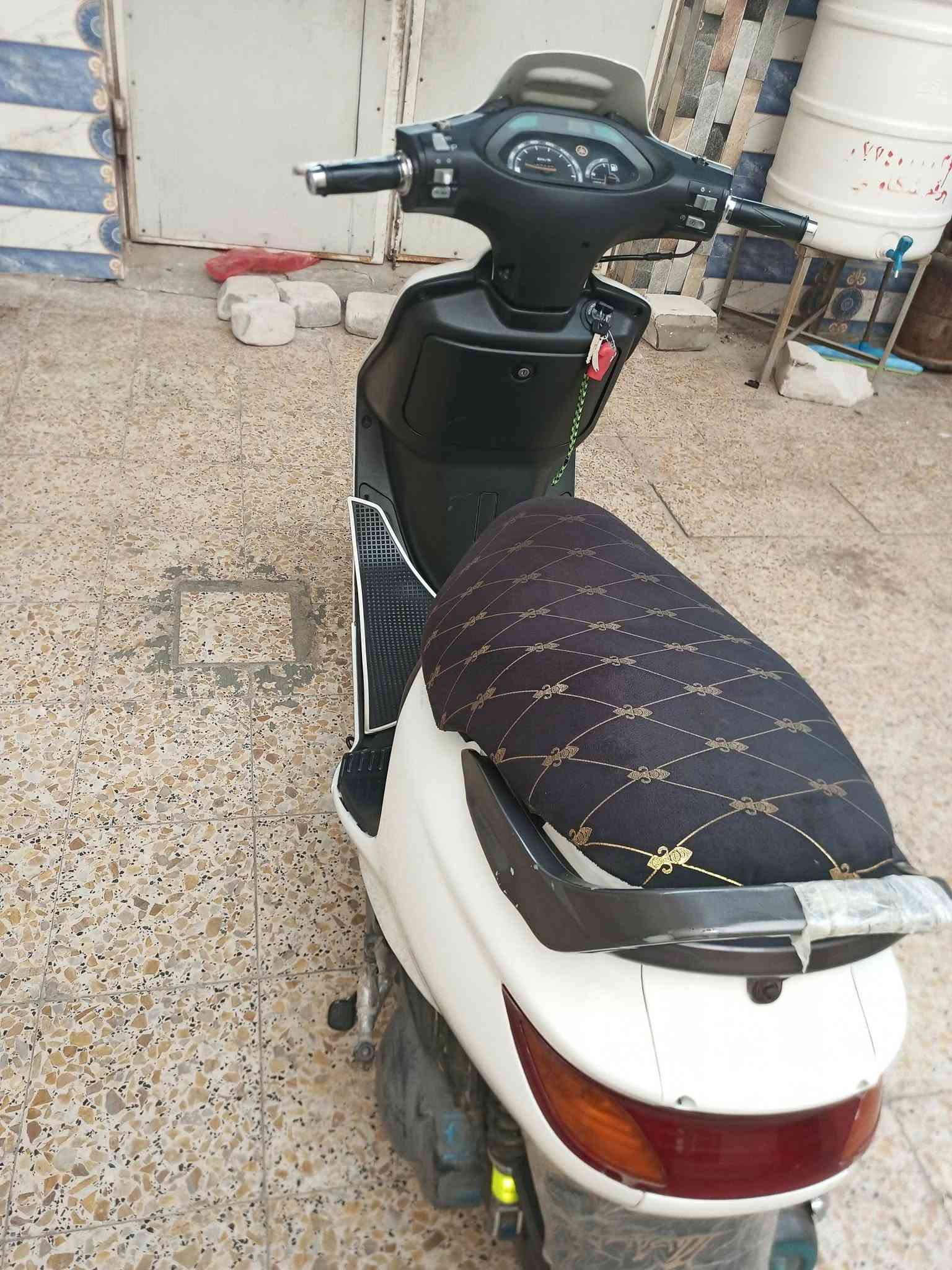 السلام عليكم فراشه فحل البيع كله على وضع الشركه مكينه مامفتوحه كهربائيات كله شغاله شلعه معدال خير من الله السعر 600 وبيها مجال ***********
