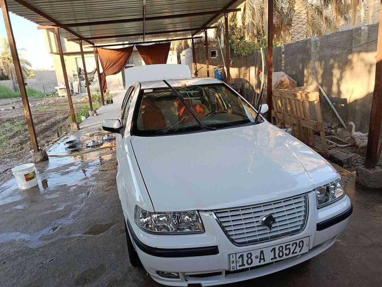 السلام عليكم
سمند موديل11للبيع 

 مكينه خير من الله لا تنقيص ولا تبخير 
كير خير من الله 
تبريد ثلج 
حداديه جديده قبل يومين بدله كله جديد ايساكو 
رقم بابل انكليزي  ب اسمي 
بيه شاشه جديده 
كهربائيات كله شغاله 
سنتر لك السياره 4ابواب وجنطه ريمونت 
السعر 45وبيه مجال قليل
شراي ***********
