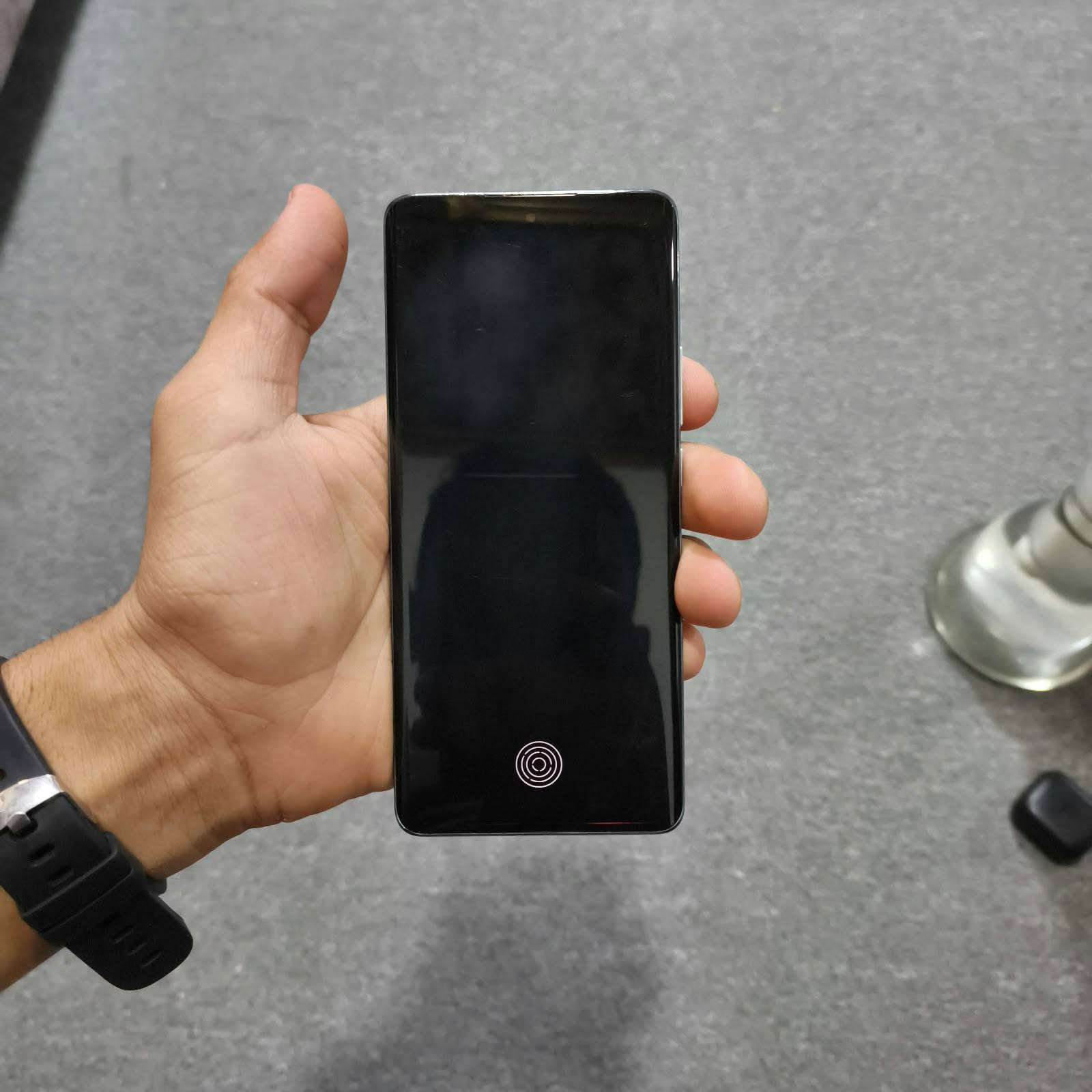 اوبو رينو 5G • نضيف • مكاني نجف