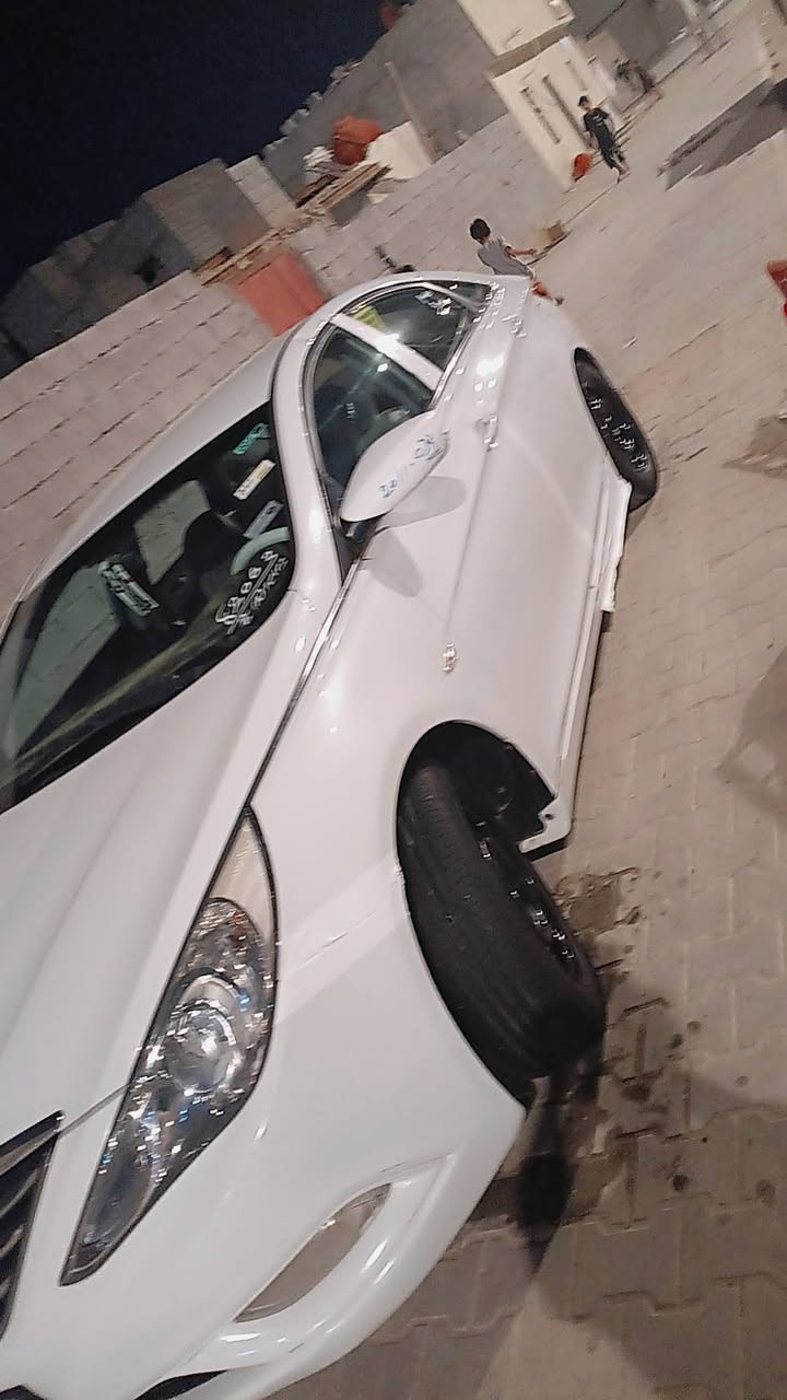 سوناته وارد كوري مديل 11كفاله من ظربه بيه كم قطعه صبغ مكينه 2000لاتنقيص ولاتبخير تبريد جديد مابيه نقص سعر 95وبيه مجال ***********
