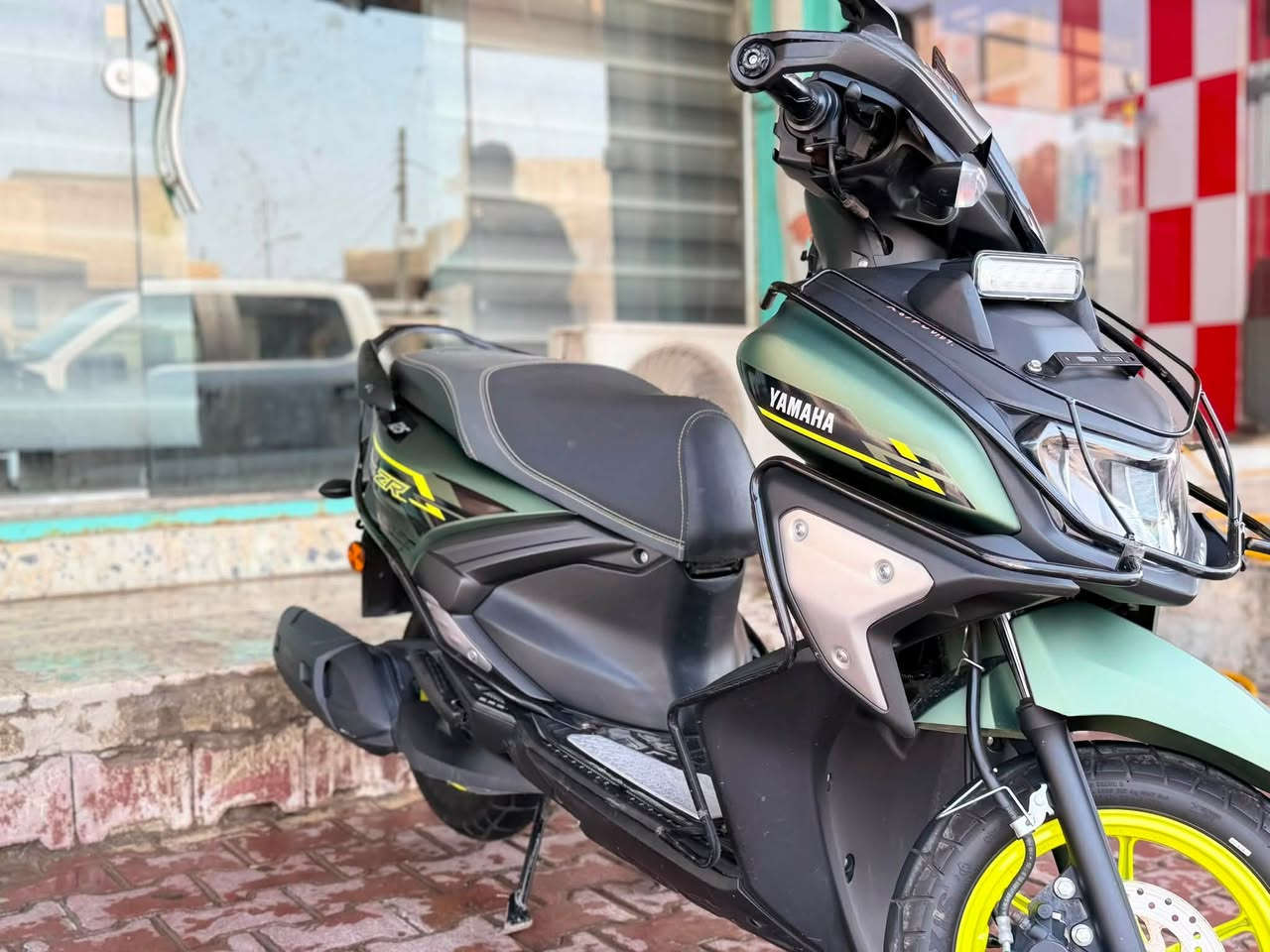 ســلام عليڪم 🤝
⭕️YAMAHA ZR  2025
🩸مكفوله بحاله الوكاله 🔴 🟣 🟢
‎
‏‎للاستفسار ***********☎️ ‏السماوة الحيدريه .شارع المحافظه ‏‎متوفر🟥بيع🟥شراء🟥مراوس🚦اقصاد⭐️
