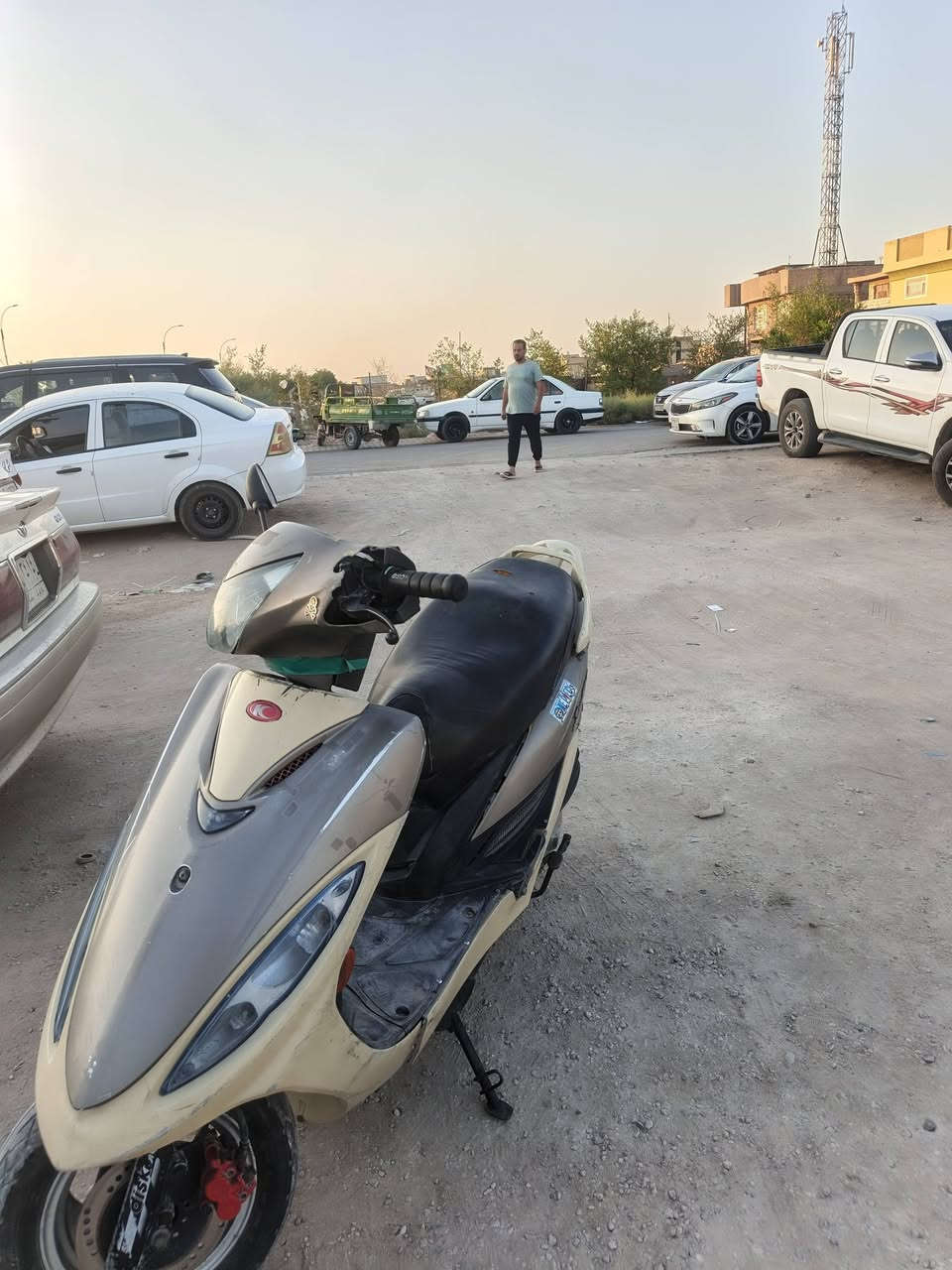 كامكو G4 دراجه نضيفه كامله كهربائياته لايت عالي ناصي اشاير شخاله سكن شخال كلشي بيه شغال  كله شغاله المكينه برغي ما مفتوح منه 📍📍📍( المكينه بيه بخار  بدون تنقيص)(نكره سلف هندر واحد)  (العنوان نجف الاشرف حي النداء متواجد واتساب) (***********)
