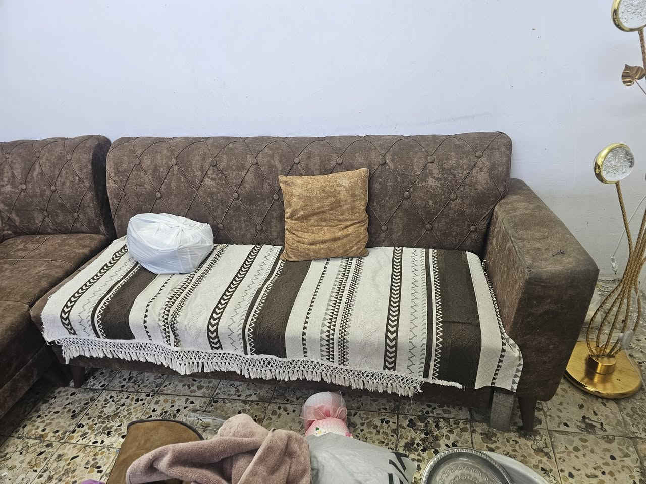 كنب • عيب واحد • الحريه الدولعي