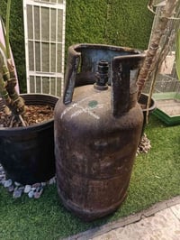 قنينة غاز • نص غاز • البوبيات