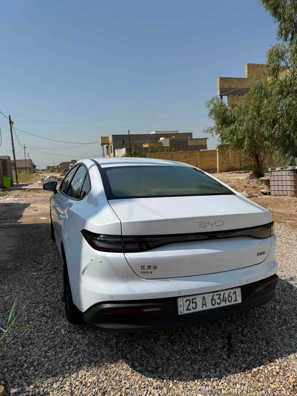 السلام عليكم
النوع : BYD سيل 5 

الرقم : كركوك

الموديل : 2025

عداد المسافه : 43.000 كم

السياره : كفاله عامه 

المواصفات : 

* محرك : 1500

* فول شحن وفول بانزين تمشي 2100 كيلو

* تشغيل بصمة دخول بصمه تشغيل عن بعد 

* داخل ابيض كشنات جلد

*  شاشة وسطية كبيره 

* شاشة عدادت دجتل 

* فول تحكم ستيرن 

* اوامر صوتية

*  كروس مثبت سرعة

*  حساسات خلفية + كاميرا 

* انارة امامية 

* زينون فول LED سكن LED بك لايت LED

العنوان : واسط-كوت 

السعر : 19.250.000مليون وبيها مجال بسيط

***********

***********

