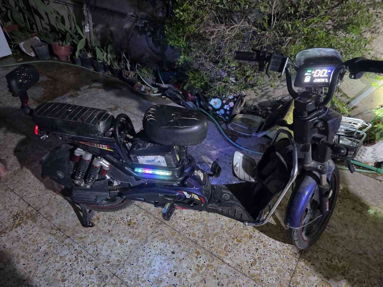 دراجه شحن بايدر اكبر حجم ب 175 كربلاء حي العامل ***********
