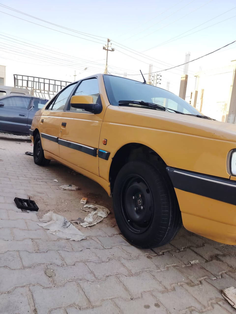بيجو ٤٠٥ موديل ٢٠١٥ السيارة جديده ومال جناي ومامشتغلة تكسي عندي فقط للدوام ماخذة ومكفوله كفالة عامة وسونارة موجود حدادية جديدة محرك جديد تبريدة ثلج تيارات جدد سنوية بأسمي رقم انكليزي بغداد ومصفره هيئة وغرامات
المكان/ بابل / الكفل
سعرة ب٤٥ وبيه مجال للإستفسار هذا رقمي *********** 
بيجو ٤٠٥ موديل ٢٠١٥ السيارة جديده ومال جناي مال بيت عندي فقط للدوام ماخذة ومكفوله كفالة عامة  شواصي جديده تايرات تخم جديد سنتر لك شغال جام كهربائي وسونارة موجود  شخطه مابيه حدادية جديدة محرك جديد تبريدة ثلج  سنوية بأسمي رقم انكليزي بغداد ومصفره هيئة وغرامات

