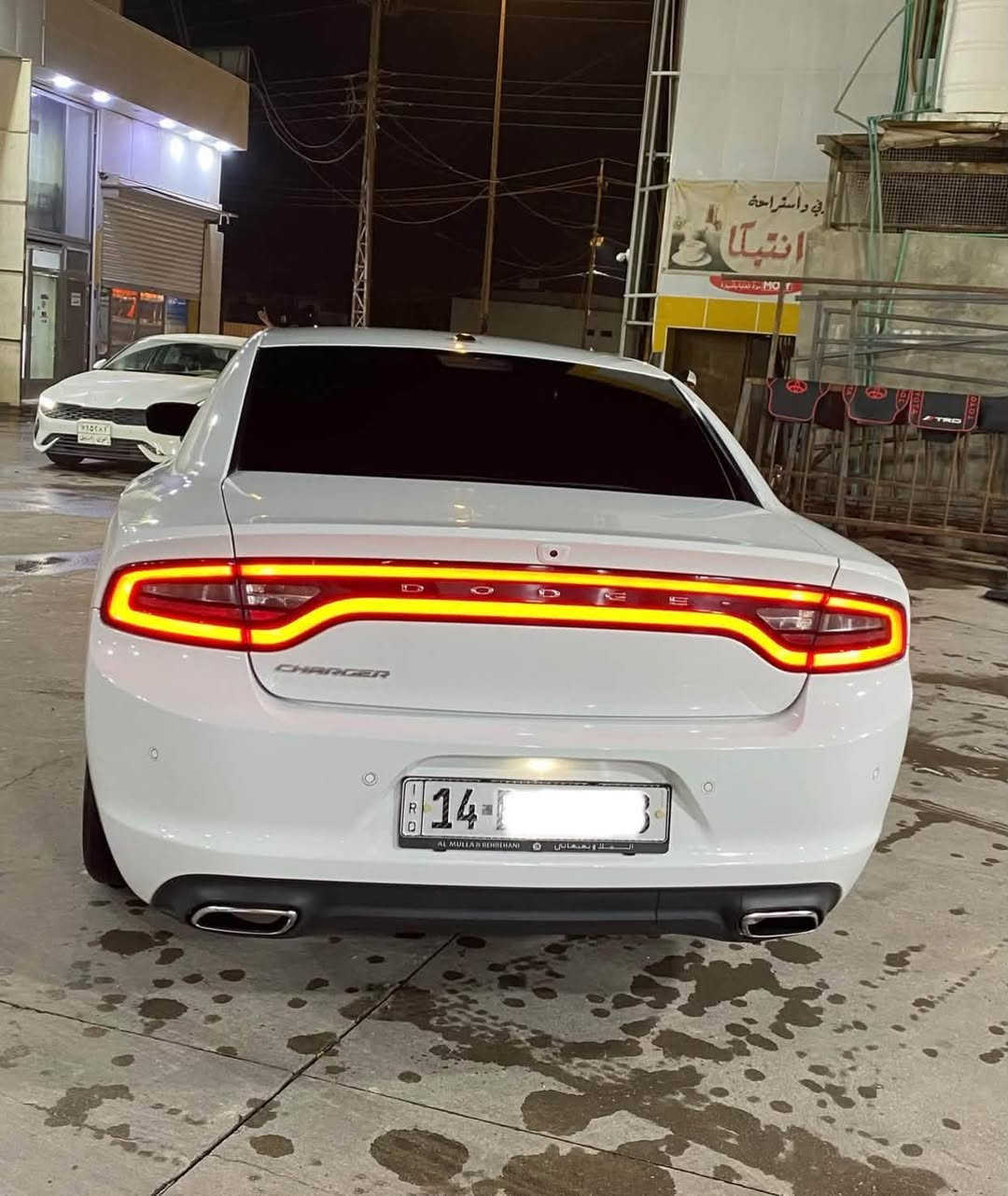 جارجر 2023 (خليجي بلاك ادشن) لاست كول
مكفولة كفالة عامه
المحرك : V6. 3.6L 
السعر : 285 وبيه مجال 
رقم بصرة  بأسمي شخصياً 
الاستفسار متوفر واتساب : ***********

المواصفات SXT :
*   ويل قياس 18
*  مقاعد رياضية من الشاموا الأسود . 
*   مصابيح أمامية زنون .
*   كشافات الضباب زنون .
*   المصابيح الأمامية مع LED .
*   حساسات خلفية.
*   تشغيل عن بعد .
*   محدد سرعة .
*   كاميرا خلفية .
*   مرايا متحسسة للاضاءة العالية .
*   دخول ذكي (بصمة) .
العنوان : البصرة
