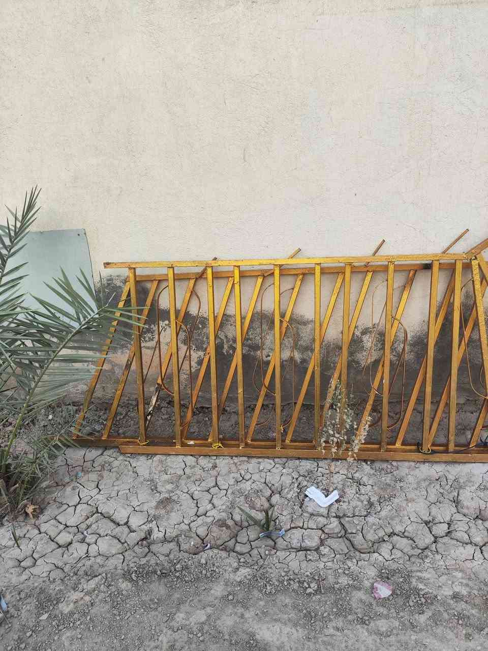 غراض بيت بيبان +محجر +جينكوات سقفيه 
1/باب 2متر رتفاع+متر عرض
2/باب متر 180رتفاع+80عرض
3/باب متر190رتفاع90عرض 
بيبان خشب عدد 4جدد نضيفاات كلش 
جينكوات عدد5جديدات 
محجر درج 15متر حديد ثقيل وجديد كلهن 
ناصريه مركز *********** أقره لمنشور واذا شاري بخدمتك
