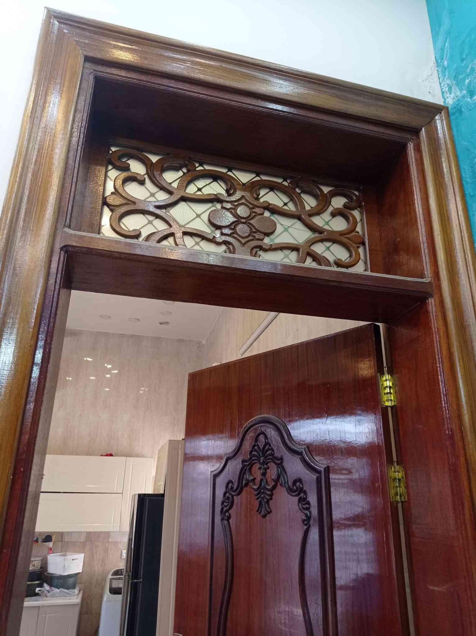 # دار للبيع 
ام الخيل قبل السكة خلف مدرسة الالق الاهلية 
مساحة الدار ٣٠٠ متر مربع واجهة ١٥ متر الأساس كونكريت مسلح 
طابقين مسلح... المحتويات،،
٤ غرف نوم
٣ صالة 
١ استقبال 
مطبخ حار وبارد 
مجاميع صحية عدد ٣
طابو عثماني مرقم ومعاملة كاملة بالتطويب
للاستفسار الاتصال 
***********
***********
# ملاحظة البيت ويا 
5 سبالت 
كاونتر 
البردات 
هدية
