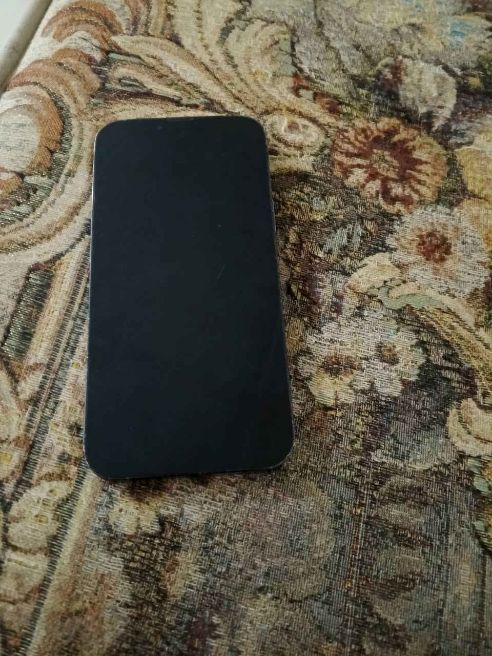 ايفون 13 برو ماكس وتر ذاكره 256 بطاريه 76 سعر 650 أمريكي رقمي ***********
