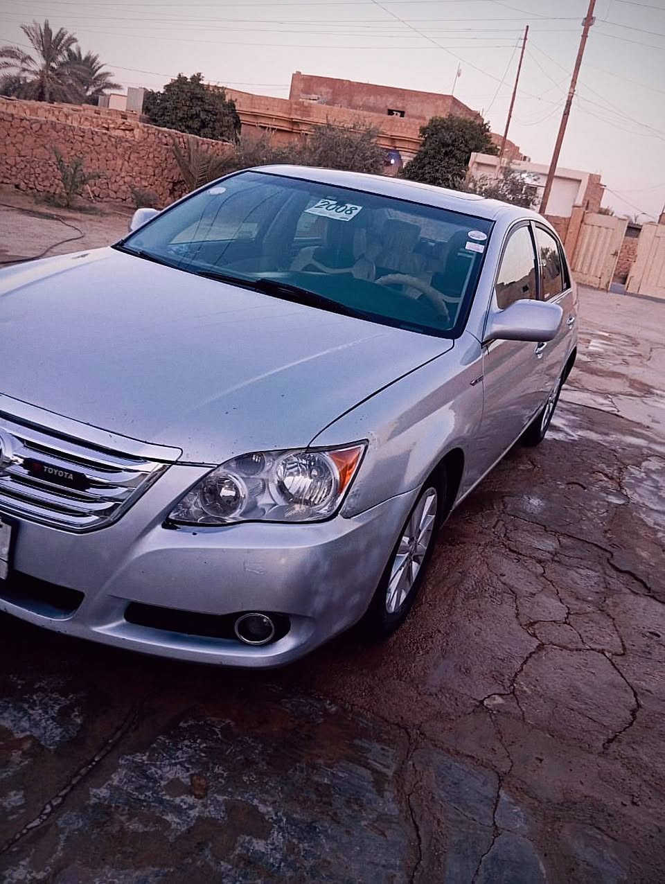 #للبيع.أفالون 2008 امريكي
فول مواصفات 1/1 مكفوله من الصبغ بيها مكانات بسيطه بارد فقط.
باسمي.. محرك وكير مبدل مال 2017..
 منضومة تبريد جديده .
تخم تاير  .. تريد وكاله او تحويل.
الانبار.. القائم.... ***********
