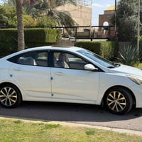 اكسنت خليجي 2015 للبيع محرك/ 1600 ماشية/ 76  هاتف/ 07805854421 ملاحظة/...