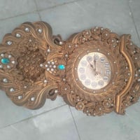 ساعة ذهبية