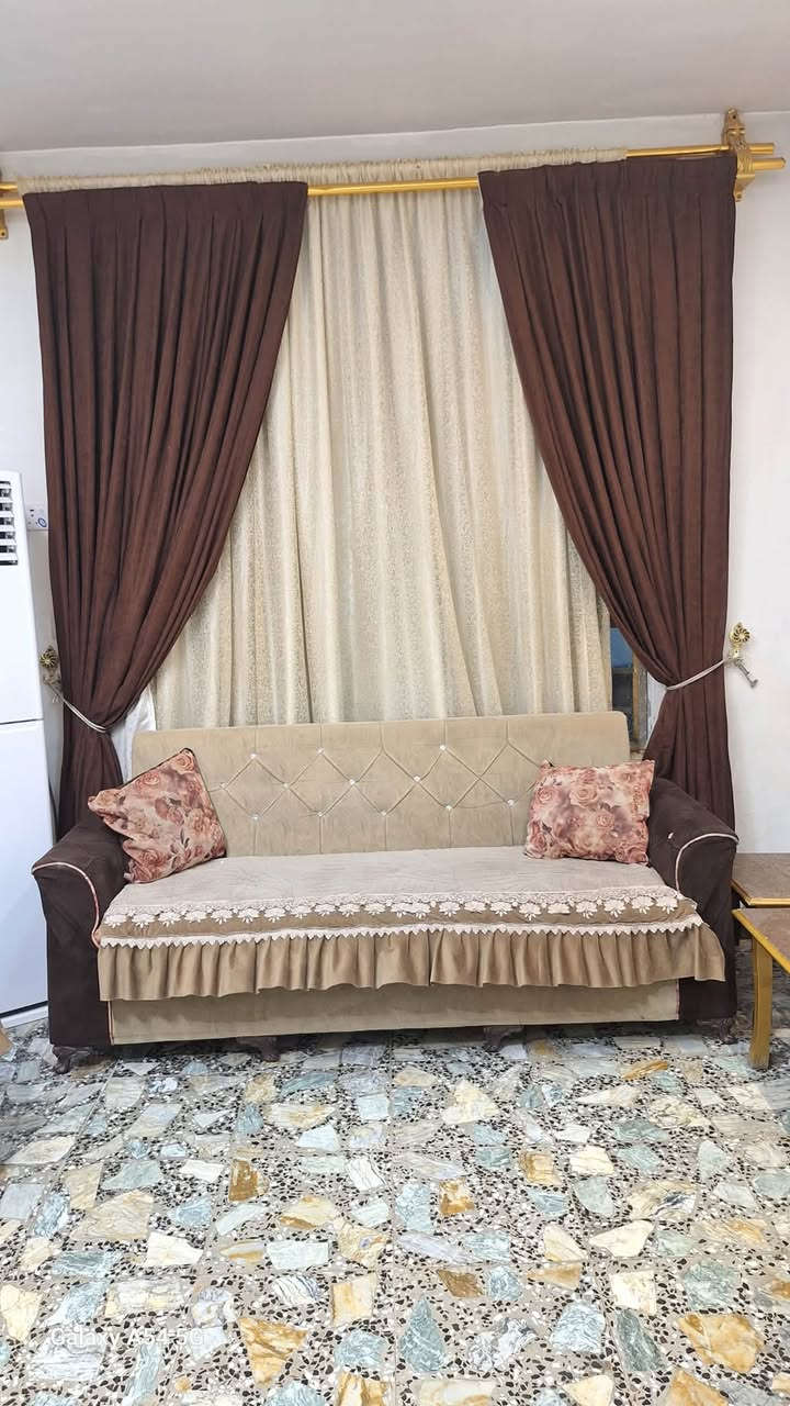 السلام عليكم بيع تخم10 مقاعد مع طبلات 3المكان بغداد الشعب 150 وبي مجال بسيط ***********
