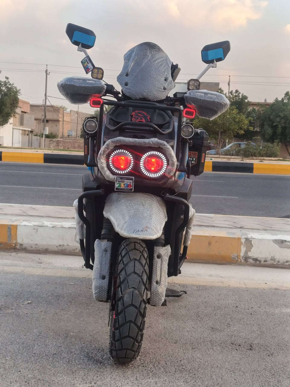 دراجه اباجي mr ال كوري
: موديل 2026الدراجه جديده 

: مستخدمه 3اشهر 

: ملف 5000✈️

: بطاريات مسطره على الفحص 

: الدراجه جديده بمعنا الكلمه 

: والدراجه فول مواصفات ومصروف عليه جنط رحاله وغيرها 

: مطعمه بكاربون فايبر تايرات جديده

: حجم التاير 120/70/12ودراجه على الفحص 

: السعر مليون و550وبي مجال بياع شراي لتراسلني

: الرقم بي واتساب  ***********
: مكان الفلوجه
