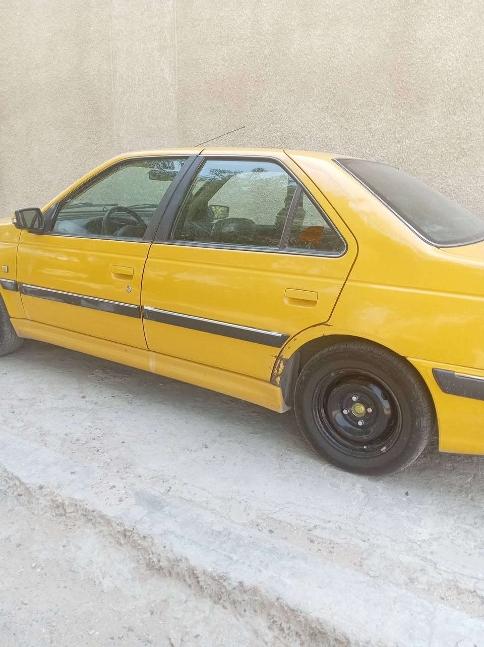 سلام عليكم بيجو بارص مديل ١٥ كفاله عامه تبريد
تخم تاير باتري جديد مكينه بيه تبخير
سعر ٤٥
*********** بغداد الغزاليه
