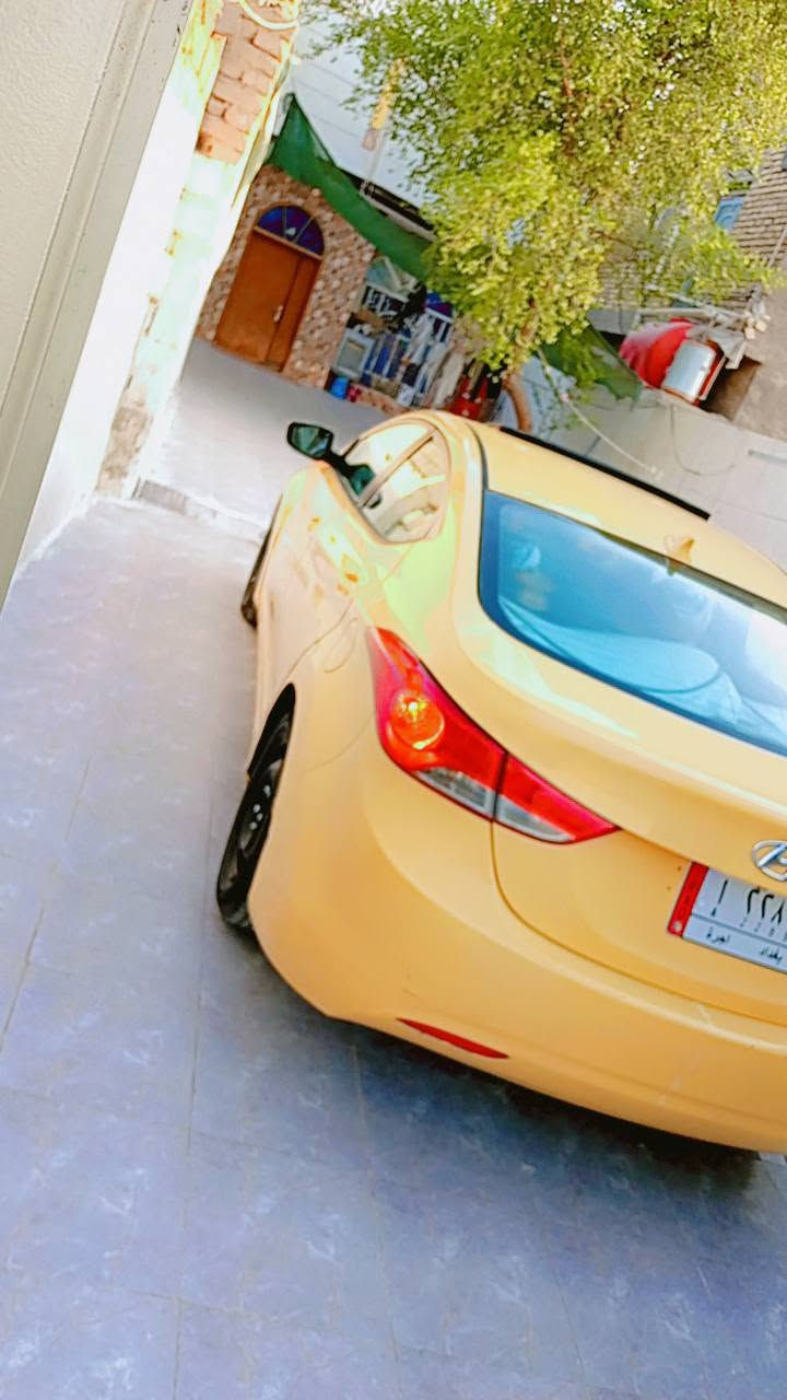 السلام عليكم النتره 2013 صفره رقم بغداد مكانه بابل السياره فول مواصفات فتحه بصمه كشنات جلد تدفه 4مقاعد كشن السايق كهربائي تبريد بيانو  تبريد من فصل فول تحكم جهتين  مكينه وحداديه وتبريد كله مبدل جديد  السياره ما عوزه لو برغي سوناره وياها ما بيه قطعه مبدله  بيع او مراوس بخصوصي مكان للسياره بابل  السعر 90وبيها مجال بسيط ***********
