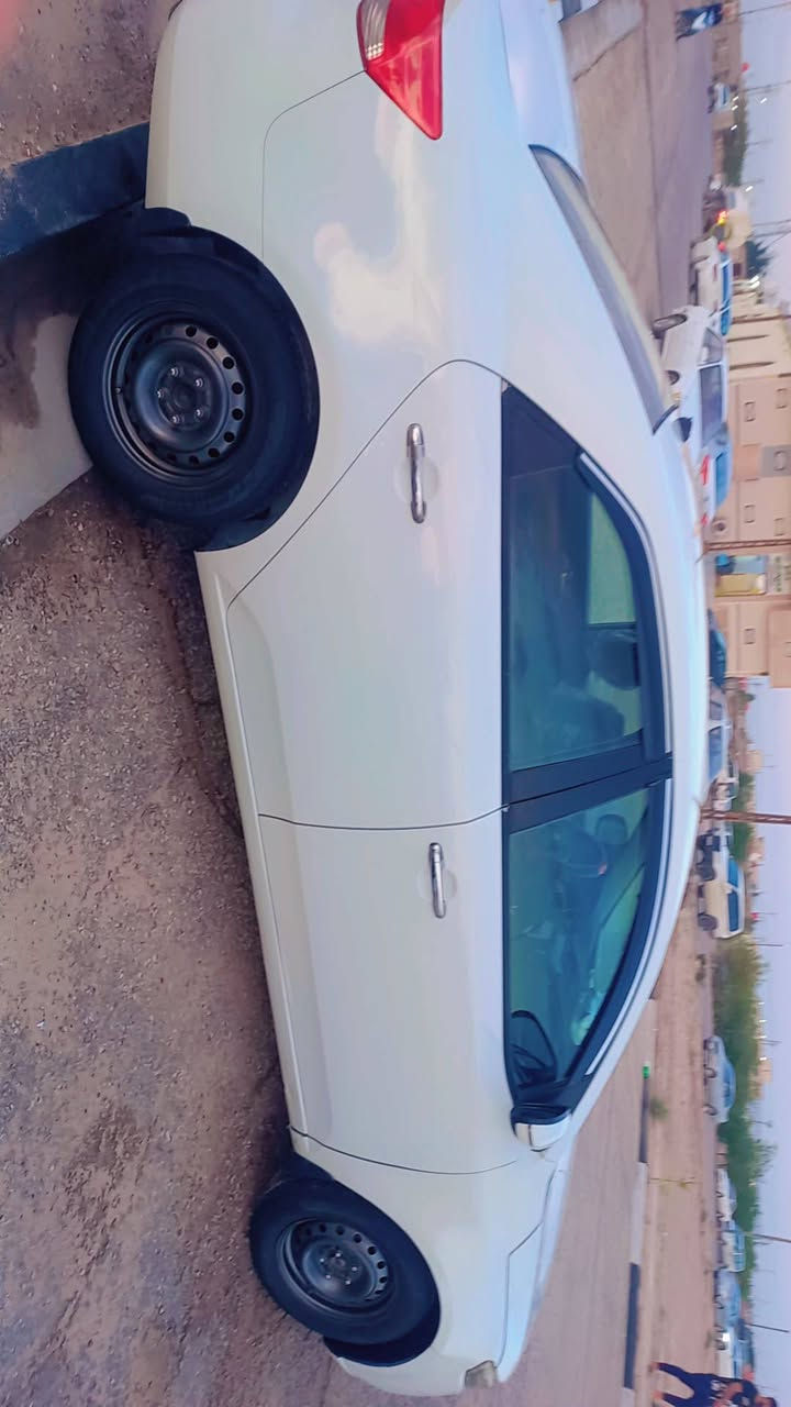 ٢٠١٢ • ١٦٠٠ • رقم دولي