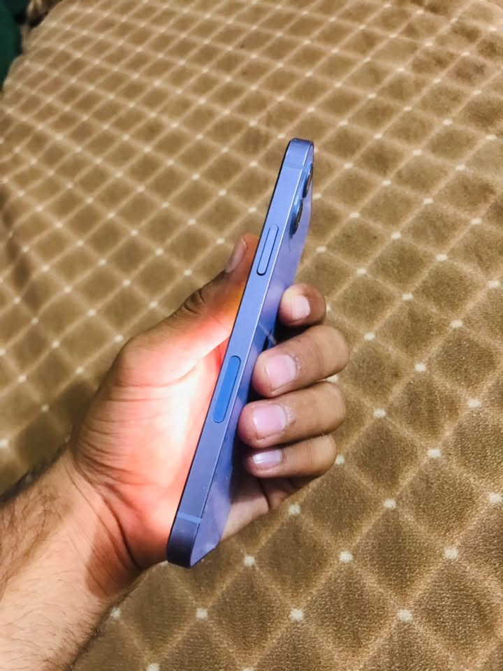 السلام عليكم اخواني
ذ128
iPhone 12
امريكي
مبدل شاشة وبطارية
بطارية 🔋 93%
ضعيف بسحب الشبكة
شاصي كلش نضيف كاميرا جيدة
حلة: وردية خارج
170وبي مجال للطيبين
للاستفسار ***********
لا يوجد خاص
