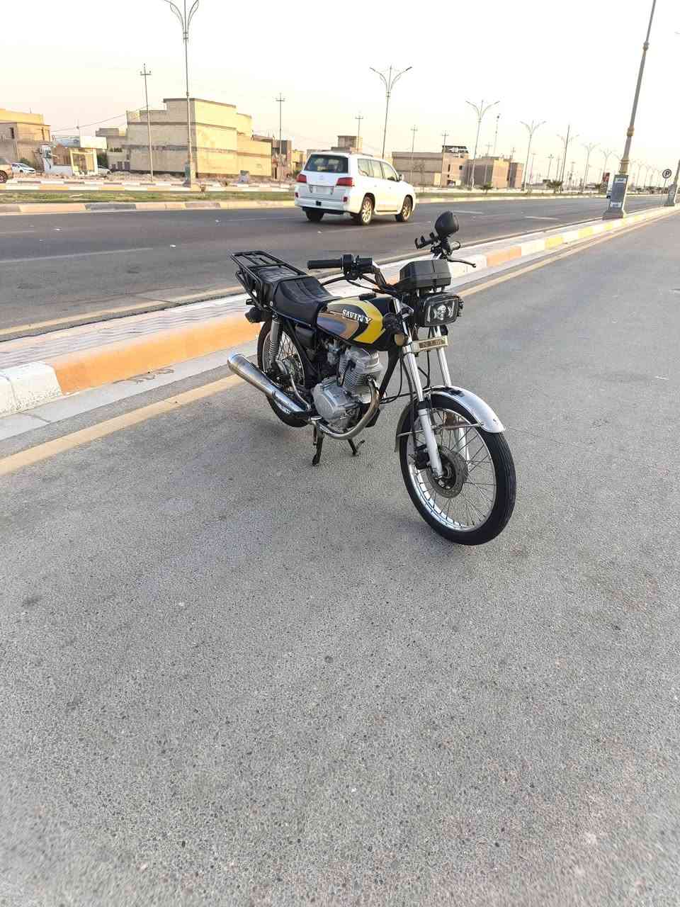سلام عليكم دراجه أربعة كير للبيع أوراق أصولي موديل 21 كهربايات كلها شغاله مكاني كربلاء السكان العسكري
سلام عليكم دراجه أربعة كير للبيع أوراق أصولي موديل 21 كهربايات كلها شغاله مكاني كربلاء السكان العسكري 

السعر 650 وبيه مجال 

***********

