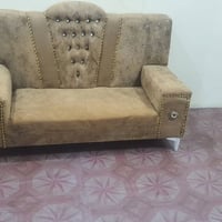 مولد ١٢ أمبير • مستخدم ٤ أيام • ديوان ١٢ نفر