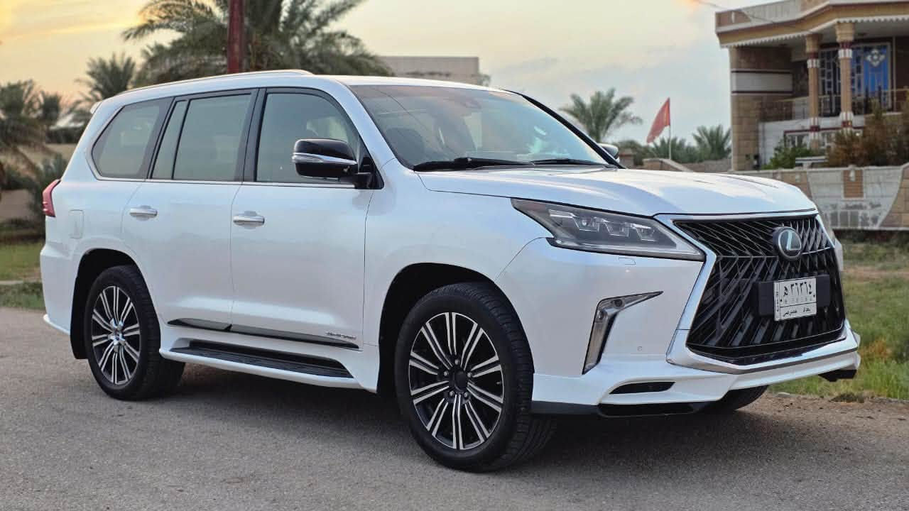 لكزس LX570 • ٢٠١٨ • فول مواصفات
