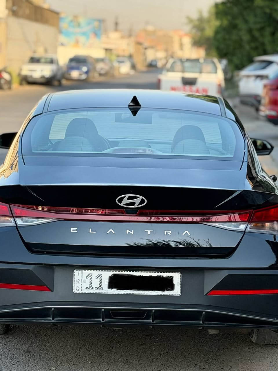 النترا مديل 2025
مواصفات نص فول 
السيارة جديدة 
مكينه 2000 دوش 
ماشيه 60
حادثه فقط بنيد 
رقم بغداد بأسمي
***********
