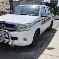هيلوكس • ٢٠١٠ • توماتيك