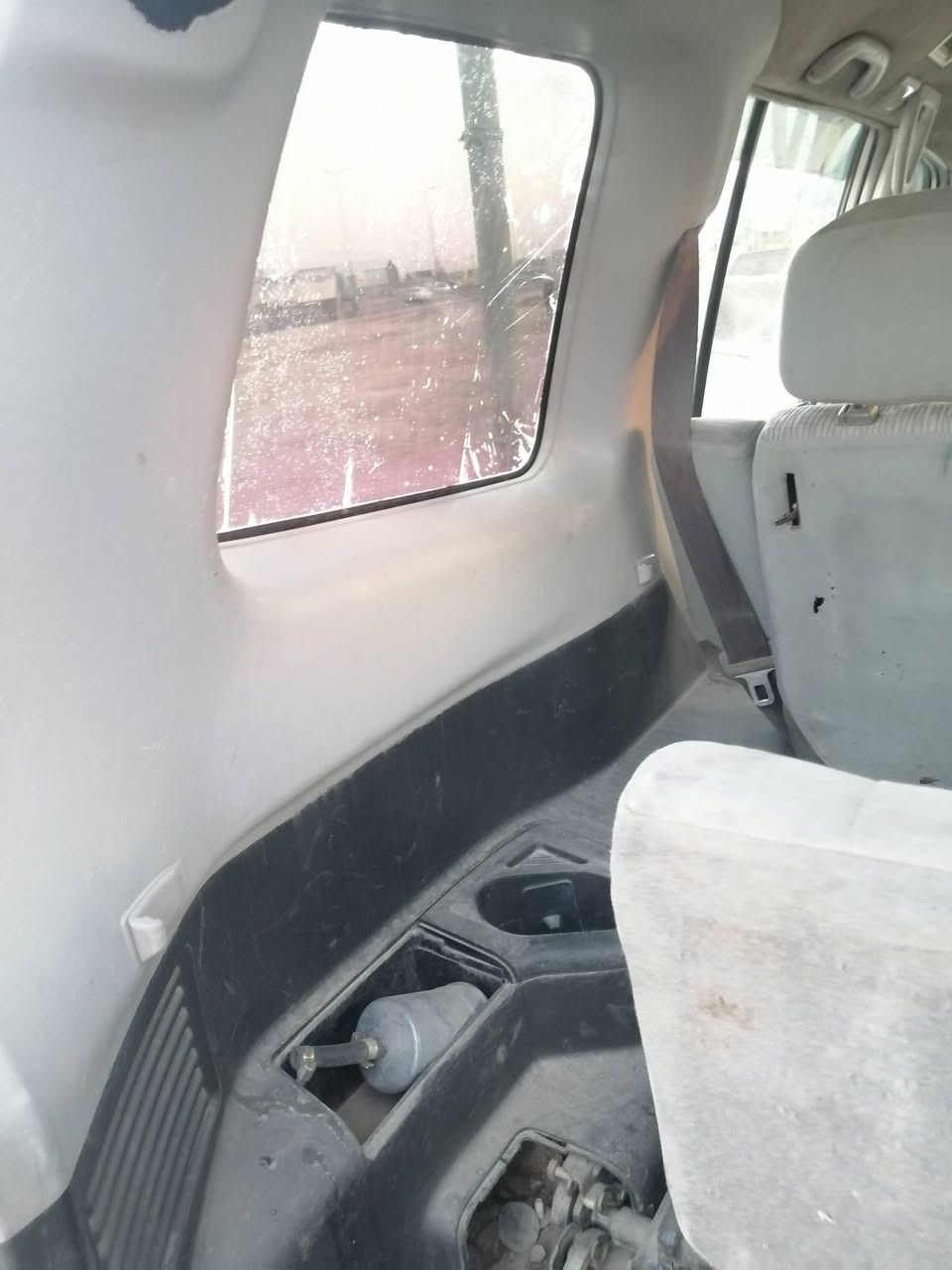 من  رخصه مدير الكروب سيارة باجيرو رقم بغداد انكليزي هزه جديده سنويه ل٣١ باسمي محرك ٣٠٠٠ بلادي كير عادي انسى صرف البنزين صبغ جاملغ امامي أثر ضربه خفيفه طخم تاير ترايك وين ما يعجبك السعر ٦٥ وبيها مجال حك الجيه الاتصال على الرقم *********** محرك بي تبخير قليل بدون صرف بيع او مراوس وانطي فرق حسب القناعه مكان المسيب
