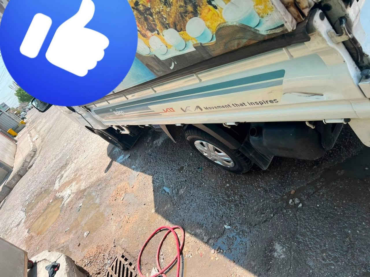 السلام عليكم
كيه بنكو موديل 23 
ماشيه 95 الف
السياره برغي ما مفتوح بيها ونظيفه مثل الي بالصوره
السياره مكانها بغداد
سعر 140
***********
واتساب فقط  مانسجر ما متوفر
