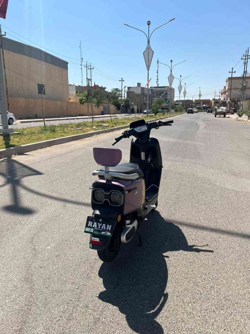 لبيع دراجه ريان ام عيون
دراجه مستخدمه 4اشهور بطاريات شرط 
لون مميز 6بطاريت 36انبير 
سرعه حقيقي 67 
عقل رياضي 72فولت 
دراجه كامله مكمله 
سعره 675وبيه مجال لشراي 
مكان كركوك حي الواسطي 
دراجه شرط ما بيه اي عيب 
لايتات زنون عالي ناصي
