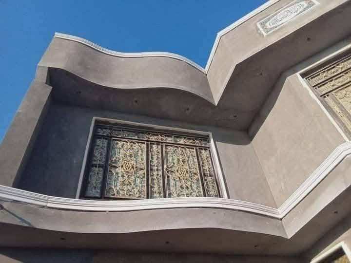 الباخ متفرغ شغل هندسي يعني موحجي درجه اولى 
الط مصاطر جص بورك تصفير خشن ناعم وجهيات داخل خارج كوبلا وجهات حسب الطلب مع وجود كادر شرط البخ هندسي***********
