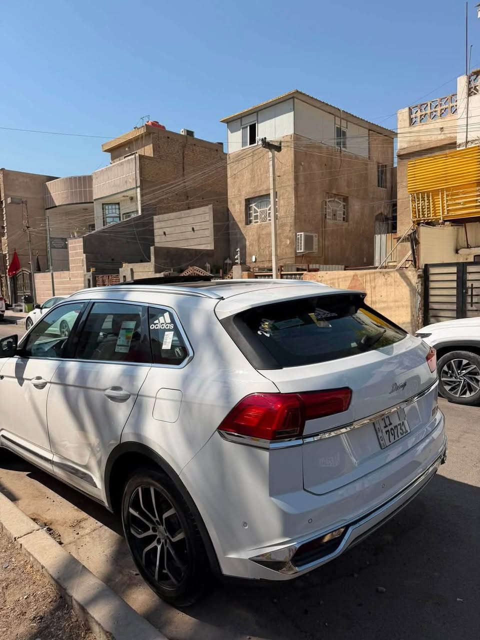دومي خليجي    VIP X7 2019   رقم بغداد بأسمي جديد  سنويه  وهزه جديده
(سعرها 13 مليون و 400 الف مناسبه ب عراقي ابيع فقط ).  

سياره 5 راكب  فول مواصفات  VIp بانورما بصمه كراسي كهربائي ثنين  كشنات جلد صندوق كهرباء هواي بعد مواصفات بيها  قطعتين تبريد بارد     
سياره مكفوله من صبغ و تبديل  حتى دعاميه بدون صبغ بس بارد قليل    نكراش بسيط  سونر ثنين عندي👇   
لغد شاصي مكفولات
عندي فديو موضح كلشي الها   
سياره بارتي جديد  حلوه ترايها و نصبتها  
 محرك 2000T ياباني مال  شركه  مفتوح بس يخبل   وكير  مكفول ياباني عليه ادامه      
(سعرها 13 مليون و 400 الف بيها شي قليل كلش تطلع تقريبا ٨٨ ورقه ابيع ب عراقي فقط ✋)
للبيع نقد فقط لا مرواس ولا قسط 
شارع فلسطين مكانها. ***********
