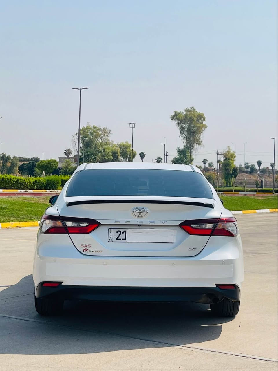 تۆیۆتا کامری 2024 مواسەفات LE 
ڕەنگی سپی سەدەف 
رەقەم سولیمانیە 
سفری شریکەی جیهان  دەرجە یەک 
مەکینەی 2.5 
شاشە و کامێرا 
ناو جلدی کـرێمی 
حاسەی دواوەی 
تبرید مەرکەزی 
تحکماتی سەر سوکان 
ئاوێنە ئیشارە و 
تەنها یەک چاملغی پشتەوە لای سەکن بەس تەعدیلەی و  قنجێکی بچووک هیە بی عەوز  
سەنەوی تازەی 
تحویل و غەرامە بەشەرت 

گێر و مەکینەی بەشەرت 
هیچ کێشەیەکی تێدا نیە 
شار : هەولیر
سعر ٢١٦مەجالیکی برایانە
ژمارەی خاوەنی
*********** أربيل, العراق
