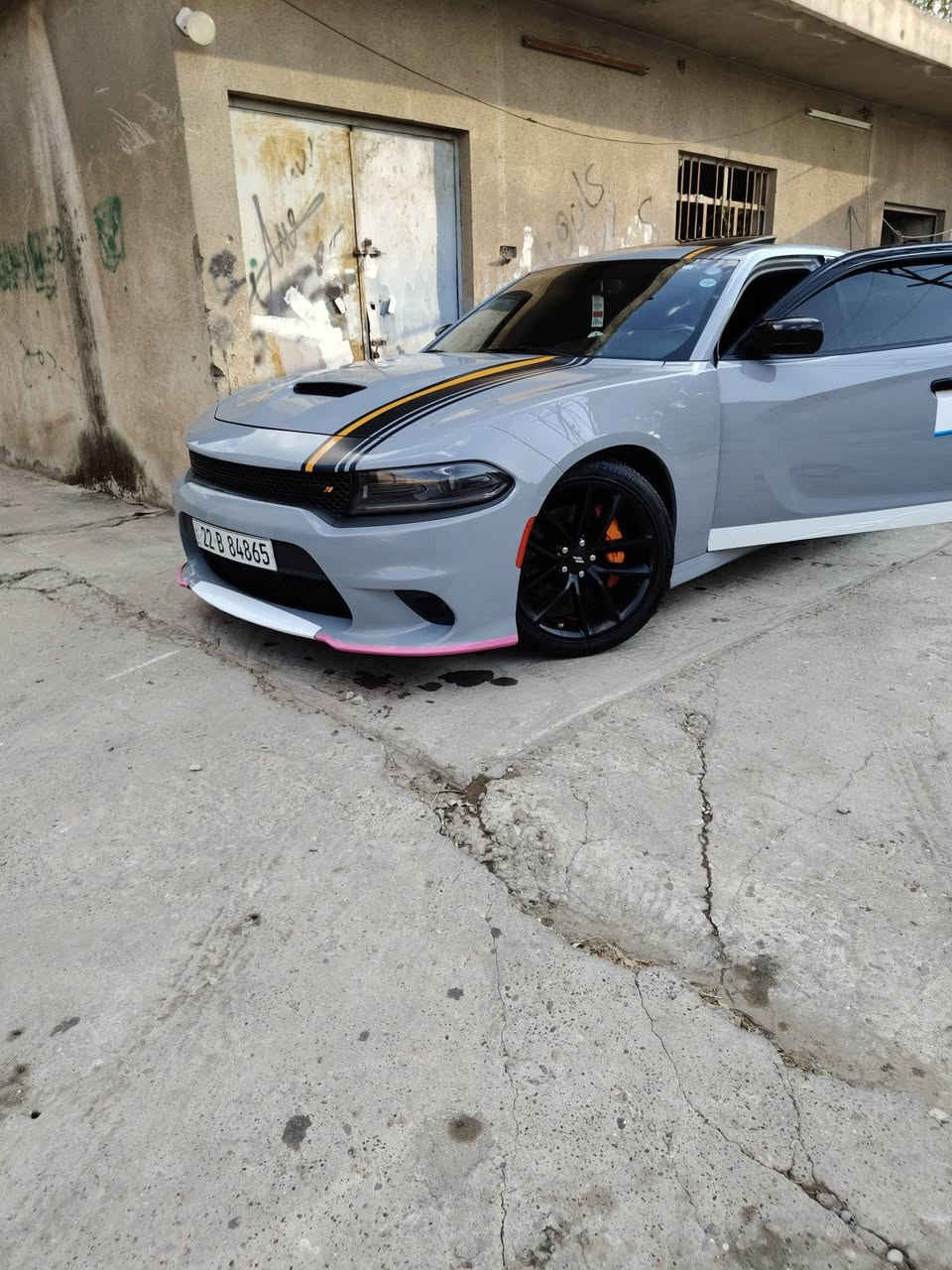 السلام عليكم🧡🔥
جارجر  اورنج ادشنGT  خليجي وكالة هارلم🔥
السياره موديل 2022  كلين تايتل كفاله عامه سياره فول مواصفات ومكفوله من شخط وبارد وتعديل وكير ومكينه كله بشرط ماشيه33 ميل
السياره لون سموك مميز ورقمها اربيل  تحويل ثاني يوم بأسمك عنوان السياره موصل
السعر خاص
لتواصل واتساب ***********
