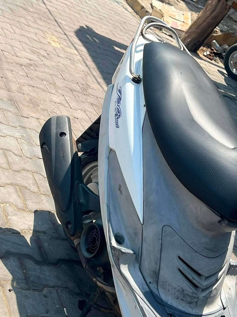 سلام عليكم البيع ماكس منغولي صارلها شهرين من نازله مكينه شرط ما مفتوحه كفرات ختم واحد مكاني الرميثة ***********
