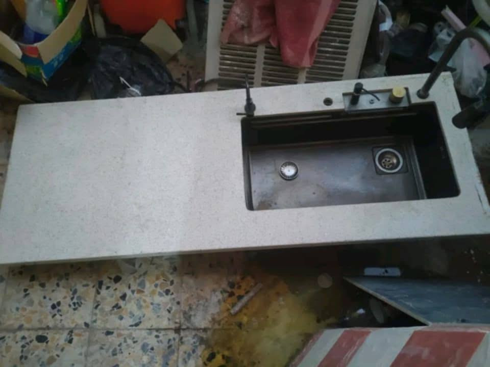 سلام عليكم سنك مرمر طبيعي طول 160 والعرض 60 لبيع وسعره 60
وبي مجال
