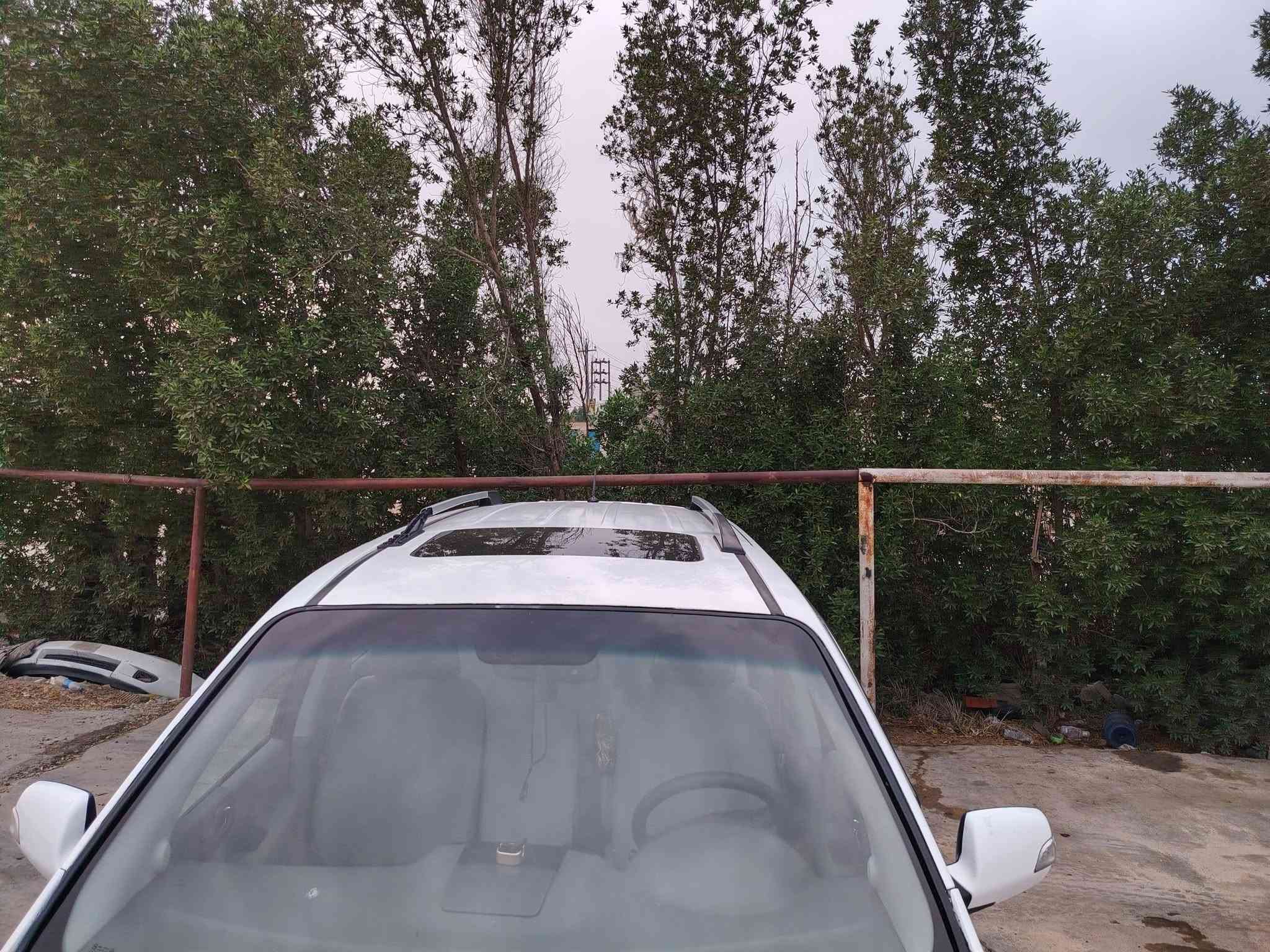 سيدونا • ٢٠١٤ • فتحة سقف