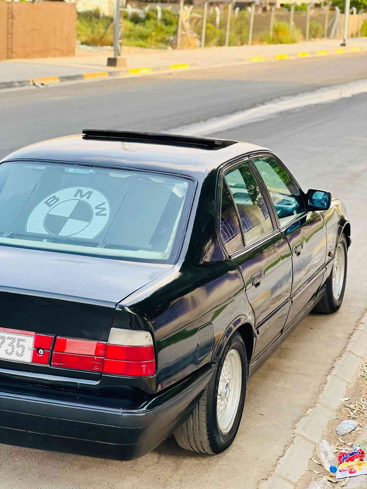 بي ام • ١٩٩٠ • واسط الحي
