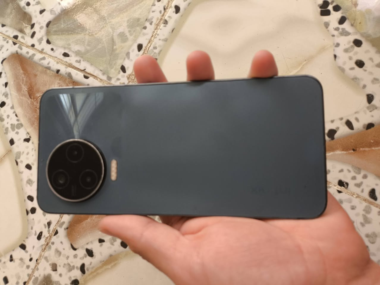 مبايل انفنكس نوت 12 2023
الجهاز ذاكرة 256=8+8📱
كامرات 50ميكة بكسل مانع اهتزاز بالفيديو 📽️
بالعاب حلو ببجي60افريم FPS 📟
ملاحظة */الفطور مو بالشاشة بالزكة 📺
للاستفسار على الرقم ***********او خاص مكلف بالنشر

نص مكتوب في الصور:
- هاتفي -> اسم الجهاز Infinix NOTE 12 2023 الطراز Infinix X676C إصدار Android 12 وحدة المعالجة المركزية Helio G99 الكاميرا الأمامية 16M الكاميرا الخلفية 50M TRIPLE Camera RAM 8.00 GB 3.00 GB + قابلة للتوسيع 5 GB ROM 256.00 GB البطارية 5000mAh الشاشة 1080X2400