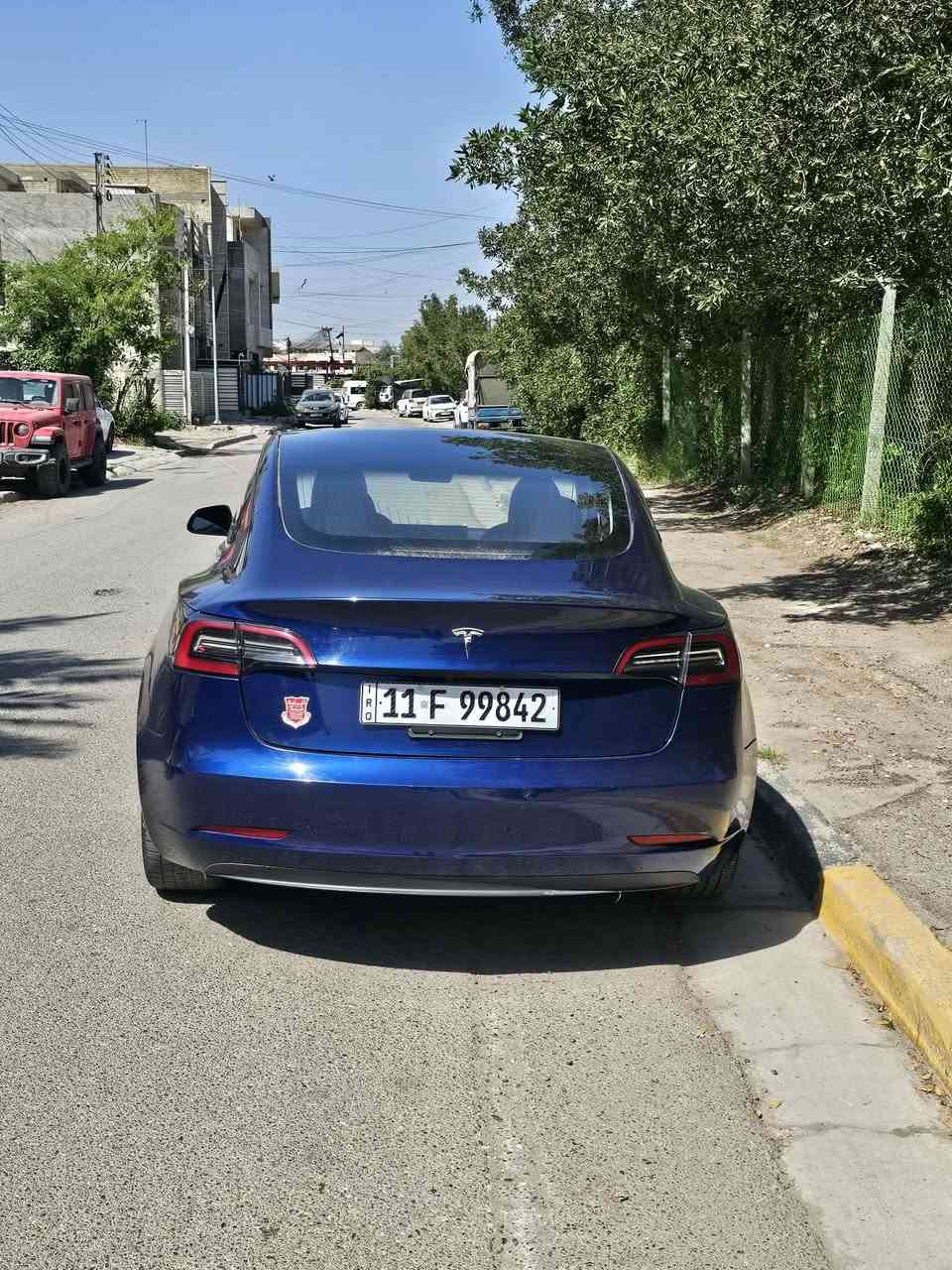 السلام عليكم👋
تيسلا موديل 3 (موديل 2023) وارد امريكي رقم بغداد تحويل بأسمي
ماشيه 29000 كيلو 
تك ماطور  السياره اونلاين 
🛑حادث امريكه مرفق بالمنشور 
السعر  (💰$ 153💰) وبيهه مجال

بيع او مراوس المكان بغداد الصليخ او البنوك
📞📞***********
