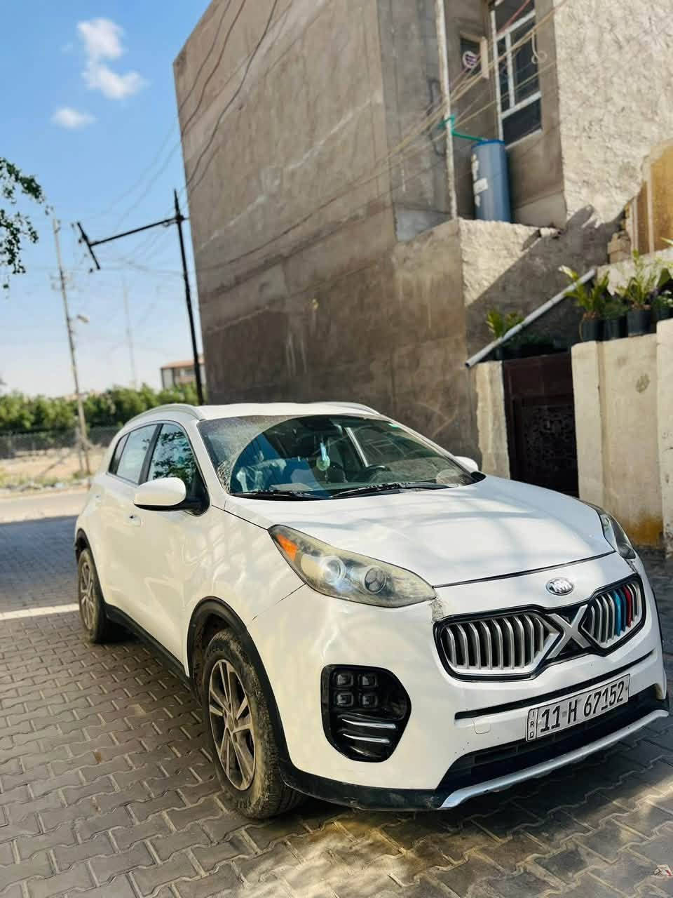 السلام عليكم
• kia sportage 2018 وارد امريكي
GDi 2.4 محرك •
Jio 83 amilo •عداد السياره 
• كير ومحرك مكفولات
• تبريد قطعتين ❄️ ثلج
• شاصي مكفول
. انظمه قياده سبورت وايكو . تحكم ستيرن
. سنتر لوك
. السيارة مداريها وفقط محسن افولها . هاند بريك كهربائي
بخصوص الحادث مثل ما موضح بالصور والدعامية بيها طخه خفيفه ومرجعيها باللحيم وبالنسبة لضربتها مو قوية وكله
موضح بالسونار
السيارة وين متريد اخذها للفحص داخل بغداد والفحص يكون على حساب المشتري
رقم بغداد انكليزي تحويل فوري بدون وكالة .

السعر :157 ورقة وبيهه مجال قليل مكان السياره المشتل

⭕️التواصل على الارقام فقط الخاص مغلق⭕️

*********** — ***********
